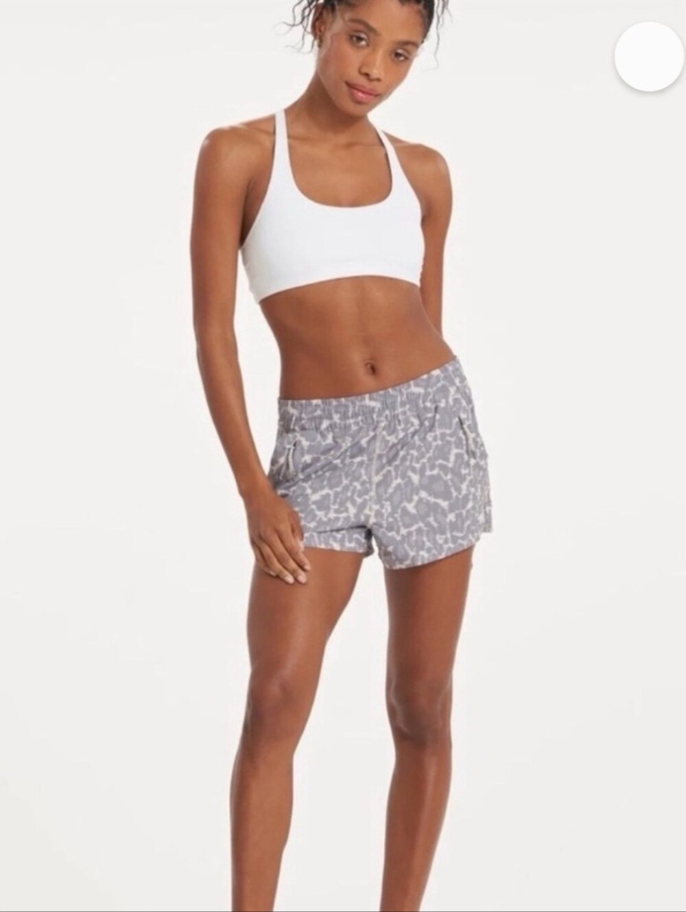 Vuori Womens Dash Perfomance Shorts In Opal Spots Size Small